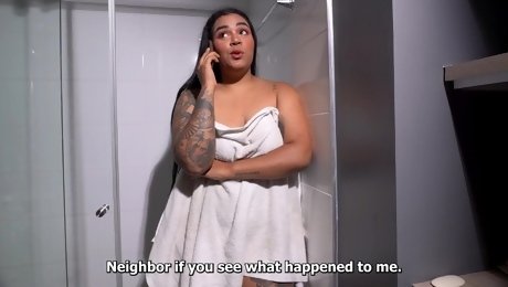 Chubby and tattooed latina gets her pussy rammed by a black stallion plumber in the shower