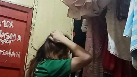 Labandera na si Reyna