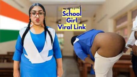 18 Year Old School Girl Viral MMS