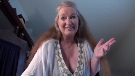 Your 61yo Busty GILF Stepmom Maggie gives you a Handjob (POV)