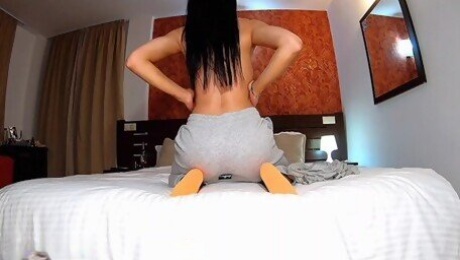 Big Booty Humps Pillow Till Intense Orgasm