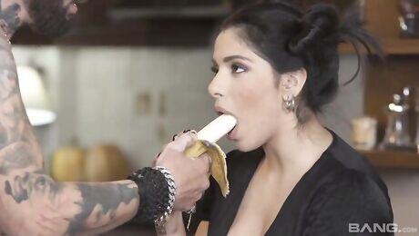 Gorgeous curvy MILF with big booty Clara Ortiz jumps on a dick